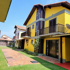 Casa Inteira A Poucos Passos Da Do Peró. Casa de Férias